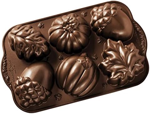 seasonal baking molds