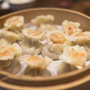Dim Sum in a Bamboo Steamer