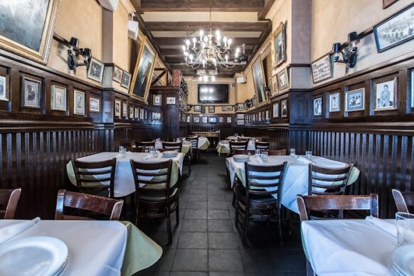 Carmine's Italian Restaurant - Upper West Side