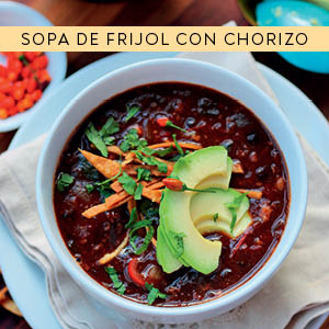 sopa de frijol con chorizo