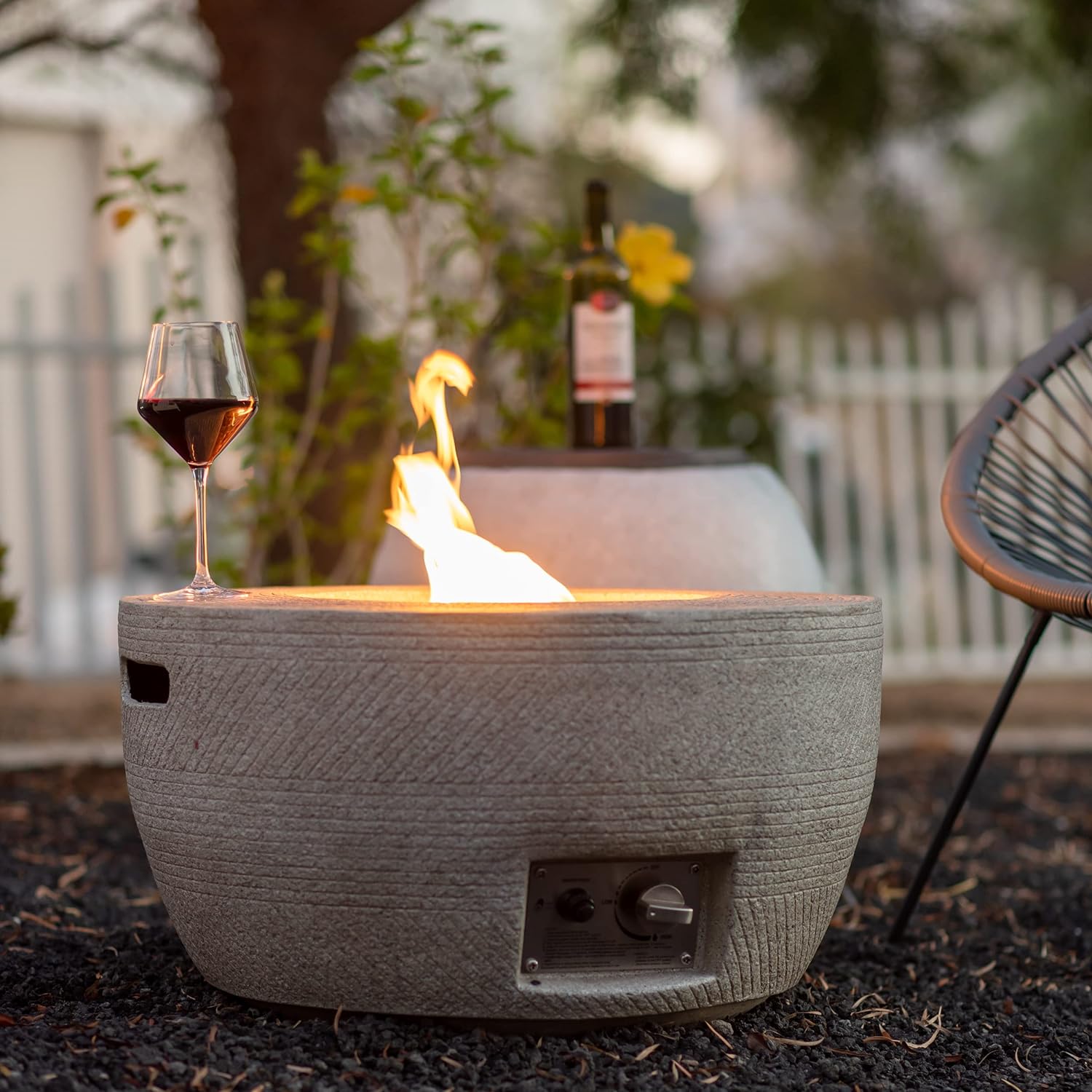 Kante 25 Inch Wide Round Biondo Grigio Concrete and Metal Outdoor Eco-Friendly Smokeless 50,000 BTU Propane Gas Modern Fire Pit with Waterproof Cover (BTW01-C91959) - Image 12