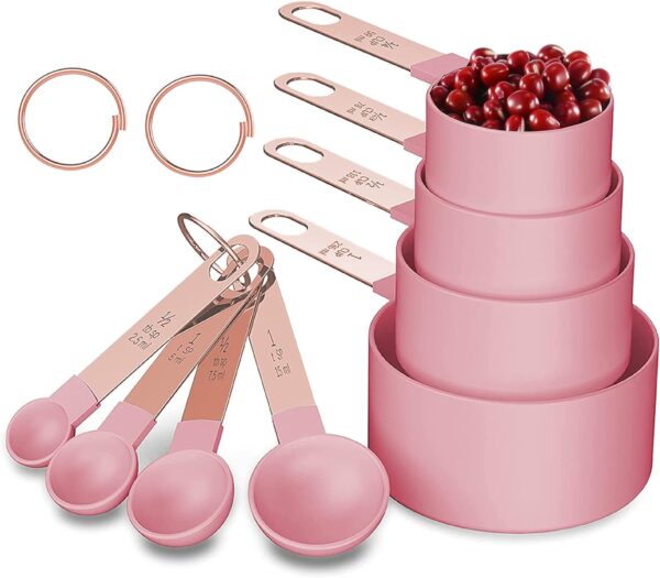 measuring cups and spoons