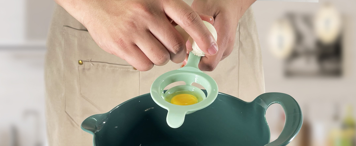 EGG WHITE SEPARATOR