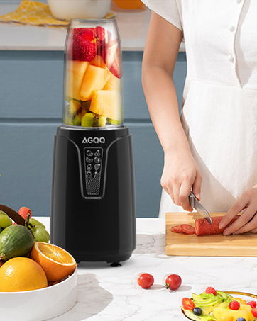 portable blender for shakes and smoothies