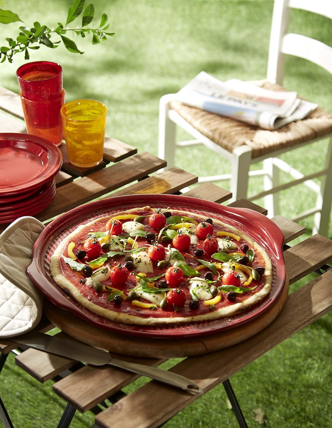 Emile Henry Pizza Stone, Burgundy - Image 4