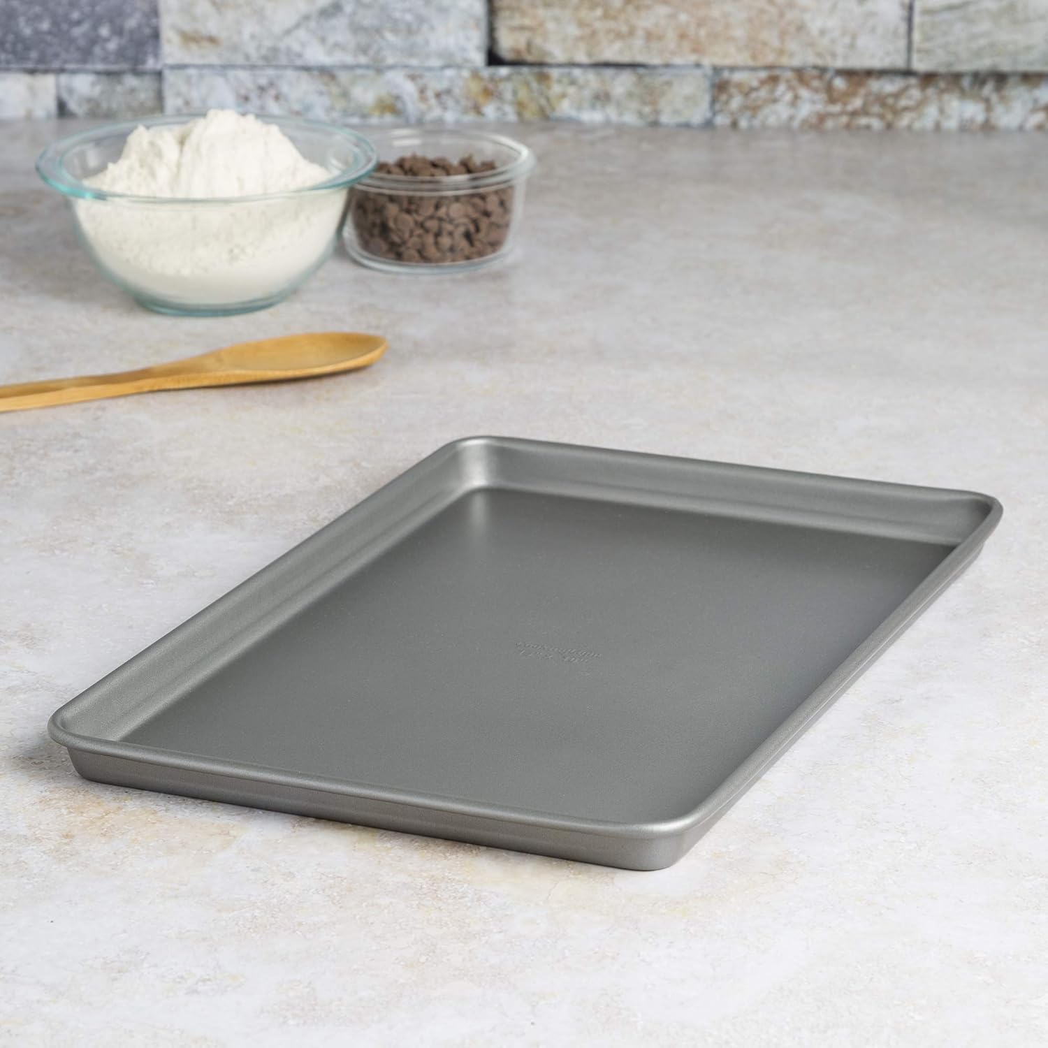 Cooking Light Heavy Duty Nonstick Bakeware Carbon Steel Baking Sheet or Cookie Sheet with Quick Release Coating, Manufactured without PFOA, Dishwasher Safe, Oven Safe, 15-Inch x 10-Inch, Gray - Image 5