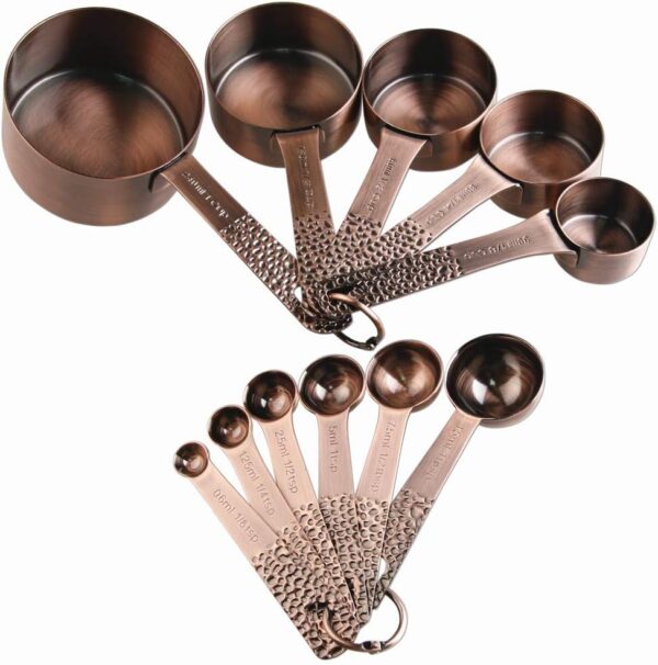 measuring cups and spoons