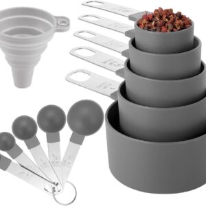 measuring cups and spoons